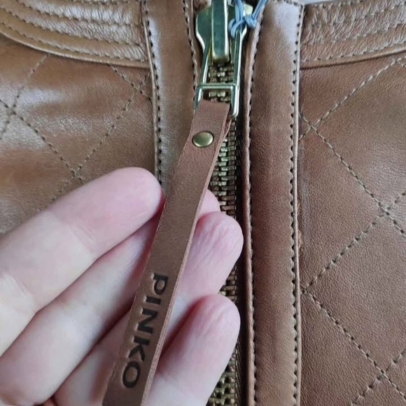 Pinko Genuine Italian Ovine Leather tan Camel jacket. Women's size 8 (IT44) - Picture 7 of 7